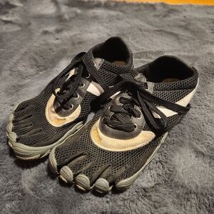 Mens Lace Up Vibram Five Fingers